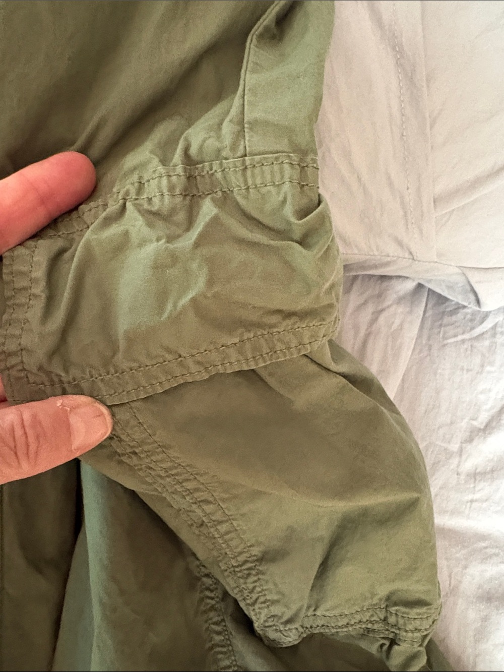 Aerie High Waisted Go-For-It Baggy Cargo Pant small excellent condition - Picture 10 of 13